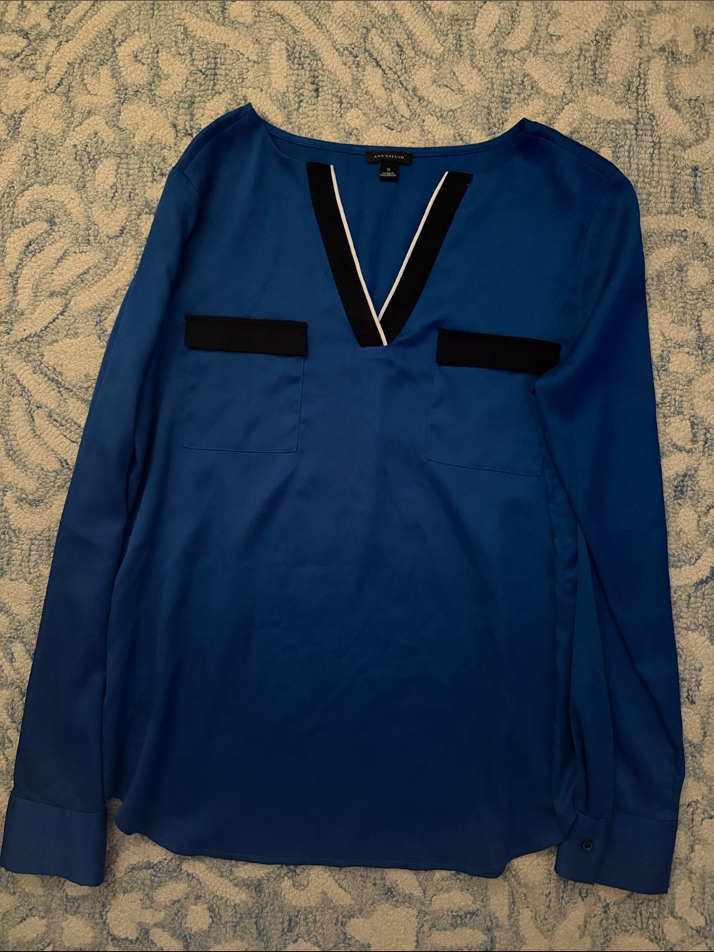 Ann Taylor Cobalt Blue Long-Sleeve V-Neck Blouse with Black Trim